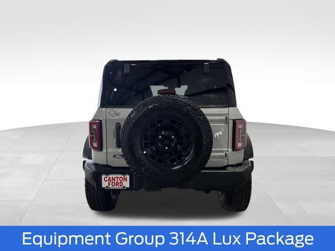 New 2026 Ford Bronco Outer Banks w/ Sasquatch Package image 5