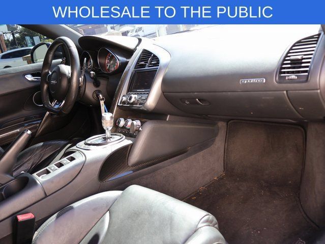 Used 2011 Audi R8 5.2 AWD/4WD image 6