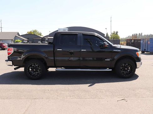 Used 2011 Ford F150 XLT w/ XLT Chrome Pkg AWD/4WD image 4