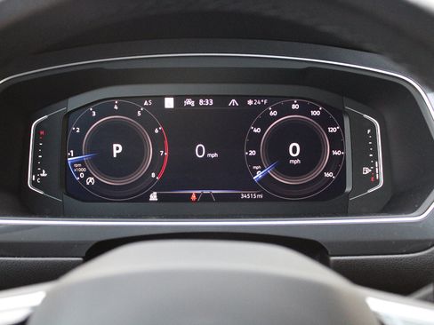 Used 2023 Volkswagen Tiguan SEL R-Line image 24