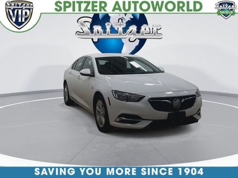 Used 2018 Buick Regal Preferred FWD image 3
