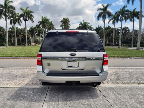 Used 2017 Ford Expedition XLT AWD/4WD image 15