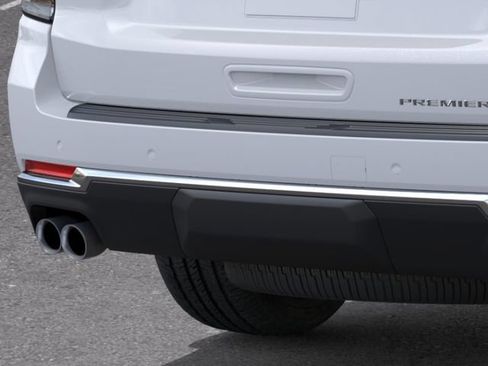 New 2026 Chevrolet Suburban Premier AWD/4WD image 14