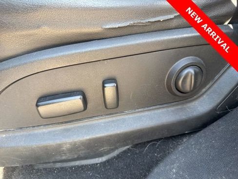 Used 2016 GMC Acadia SLT w/ Open Road Package image 13