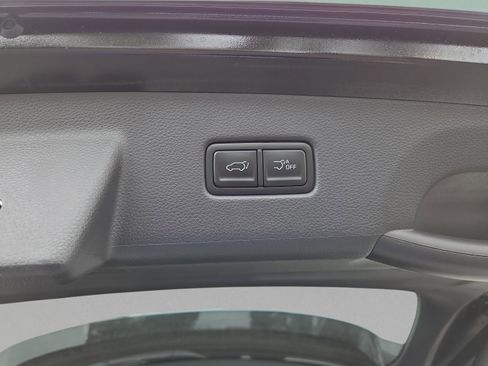 New 2026 Kia Carnival SX image 32