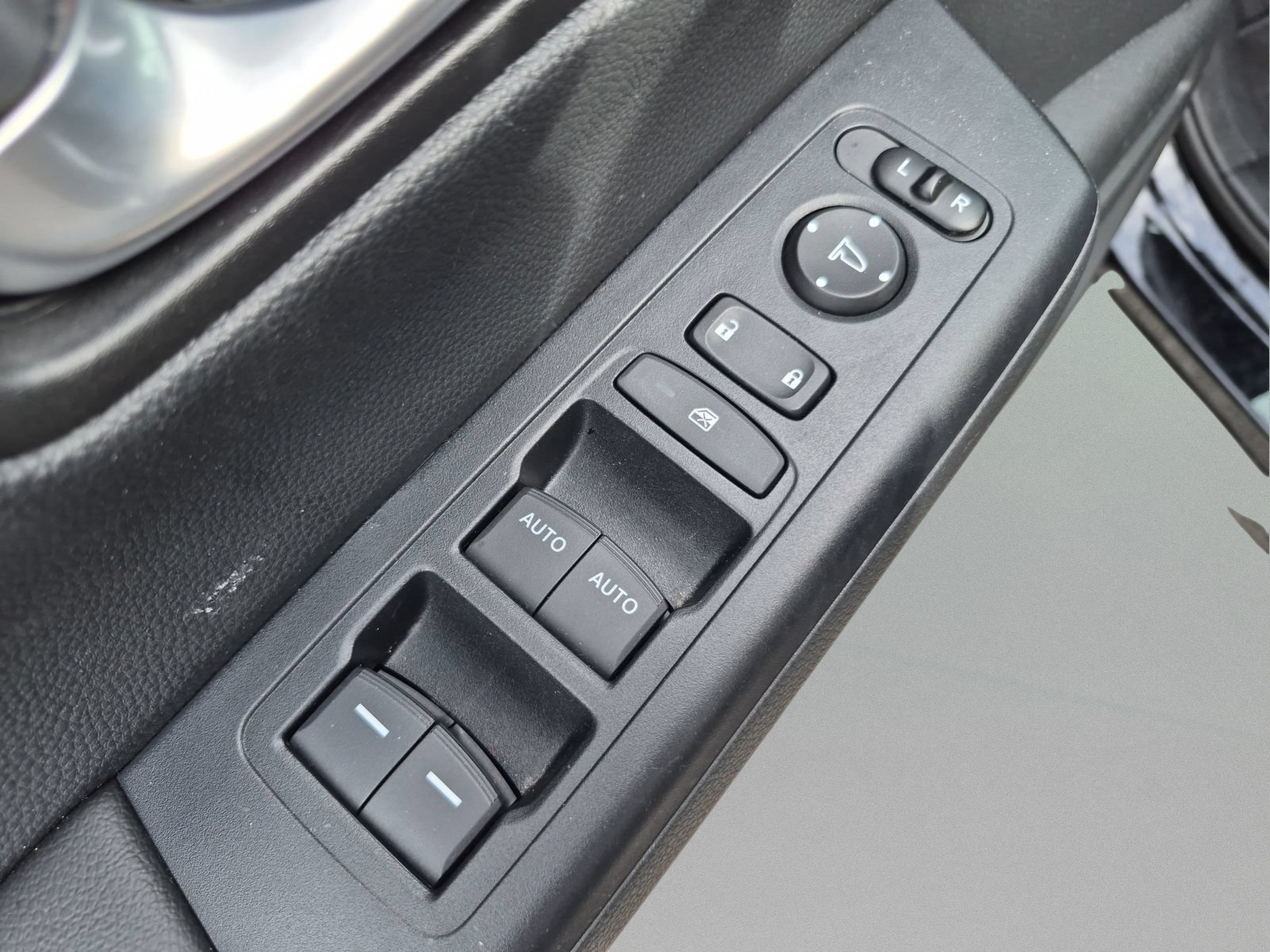 Certified 2024 Honda CR-V EX image 16