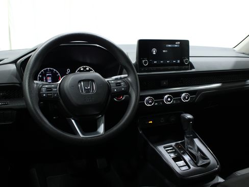 Used 2024 Honda CR-V LX image 2