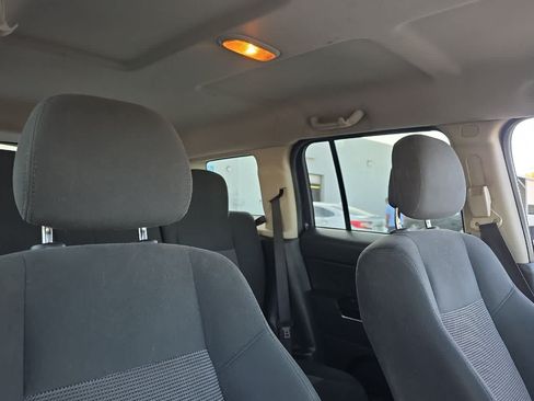 Used 2015 Jeep Patriot Sport w/ Power Value Group FWD image 19