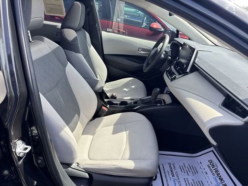 Used 2020 Toyota Corolla LE w/ LE Premium Package image 24
