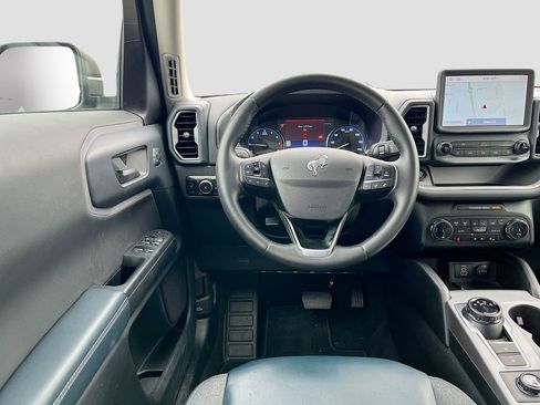 Used 2024 Ford Bronco Sport Outer Banks w/ Tech Package image 22