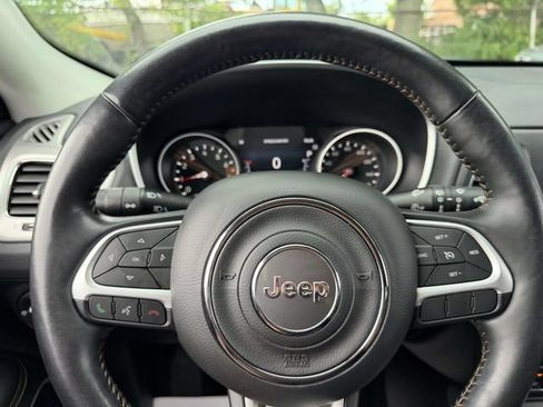 Used 2020 Jeep Compass Latitude w/ Popular Equipment Group AWD/4WD image 31