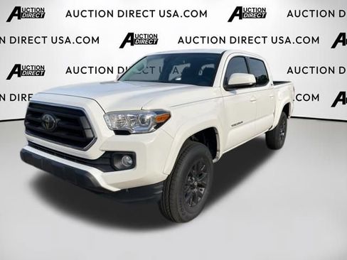 Used 2021 Toyota Tacoma SR5 image 1