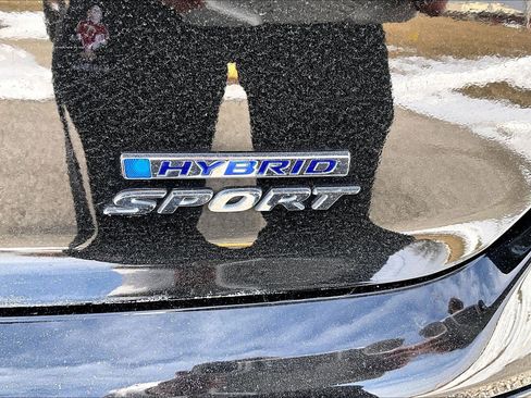 Used 2024 Honda Accord Sport image 8