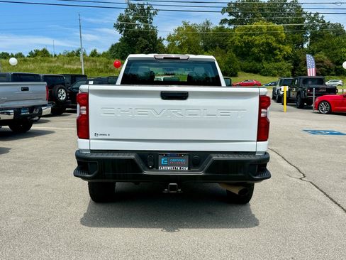 Used 2024 Chevrolet Silverado 2500 W/T RWD image 5