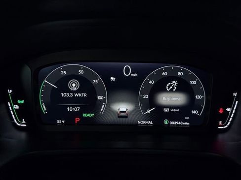 Used 2026 Honda CR-V TrailSport image 29