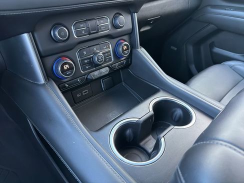 Used 2023 Chevrolet Tahoe Z71 AWD/4WD image 17