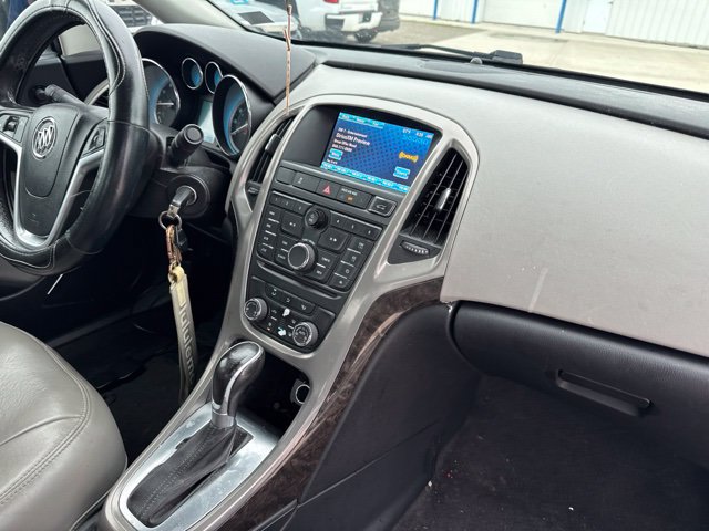 Used 2013 Buick Verano Convenience FWD image 10