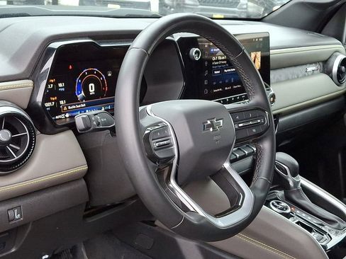 Used 2024 Chevrolet Colorado ZR2 w/ Safety Package AWD/4WD image 27