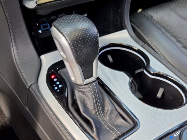 Used 2020 Jeep Grand Cherokee Trackhawk AWD/4WD image 16