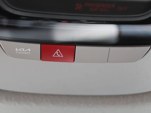 New 2026 Kia Seltos S FWD image 45