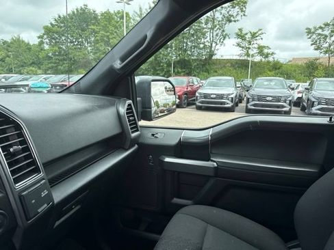 Used 2018 Ford F150 XLT w/ Equipment Group 302A Luxury AWD/4WD image 10