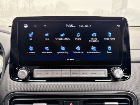 Used 2023 Hyundai Kona SEL w/ Cargo Package image 13