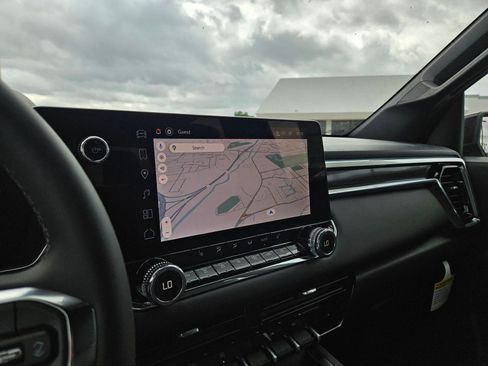 New 2026 GMC Canyon Elevation w/ Convenience Package AWD/4WD image 16