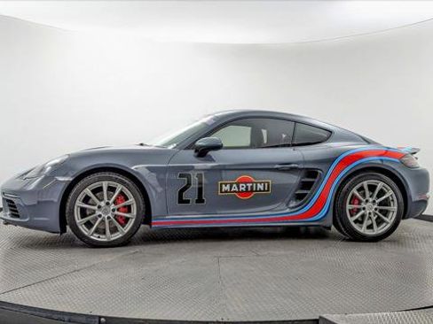 Used 2017 Porsche 718 Cayman S image 4