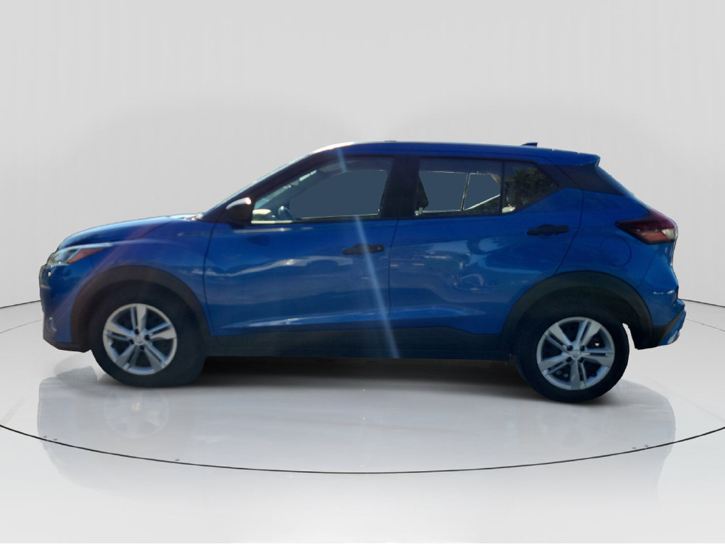 Used 2024 Nissan Kicks S FWD image 4
