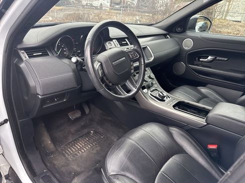 Used 2019 Land Rover Range Rover Evoque Landmark Edition image 7