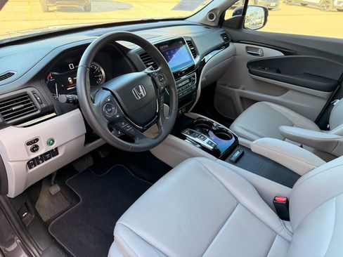Certified 2020 Honda Ridgeline RTL-E image 11