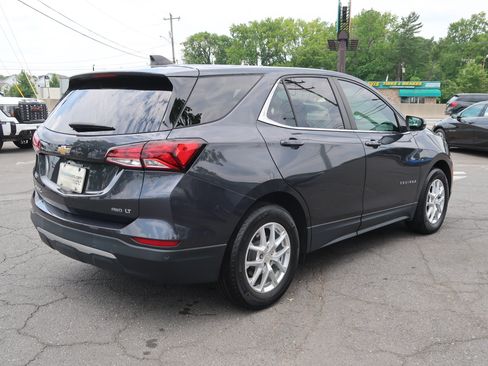 Used 2023 Chevrolet Equinox LT FWD image 10