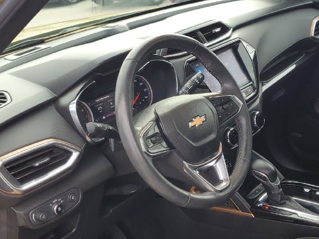 Used 2023 Chevrolet TrailBlazer ACTIV w/ Sun and Liftgate Package AWD/4WD image 8