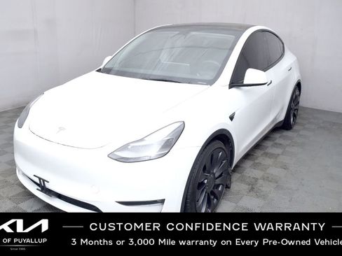 Used 2022 Tesla Model Y Performance image 1