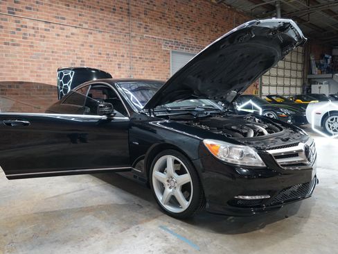 Used 2011 Mercedes-Benz CL 550 4MATIC w/ Sport Pkg Plus One image 28