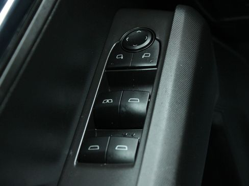 Used 2023 Chevrolet Colorado LT w/ LT Convenience Package III AWD/4WD image 26