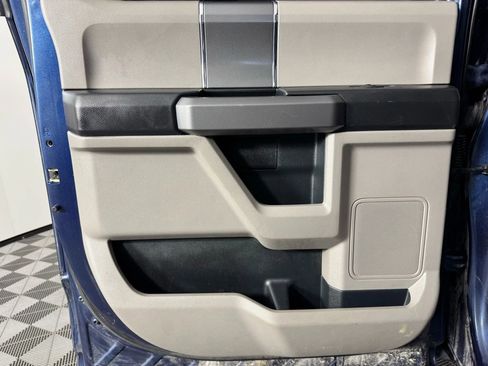 Used 2015 Ford F150 XLT w/ Equipment Group 301A Mid image 37