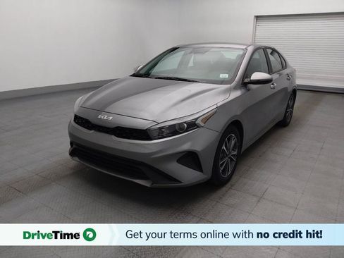 Used 2023 Kia Forte LXS w/ LXS Technology Package FWD image 1