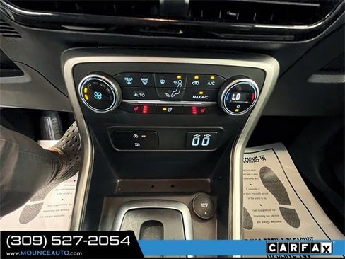 Used 2020 Ford EcoSport Titanium image 18
