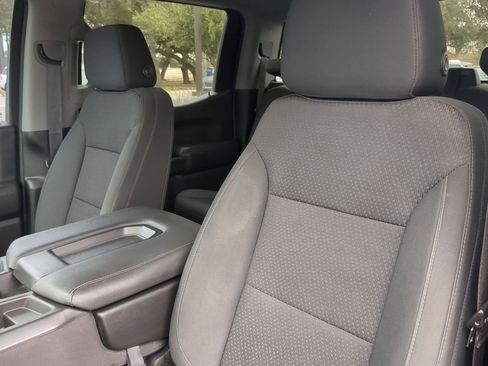 Used 2021 Chevrolet Silverado 1500 Custom image 10