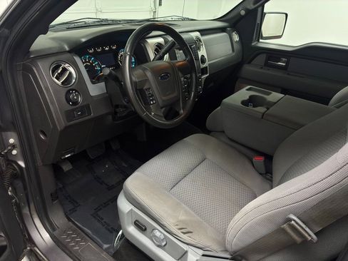 Used 2014 Ford F150 XLT w/ XLT Chrome Package image 19
