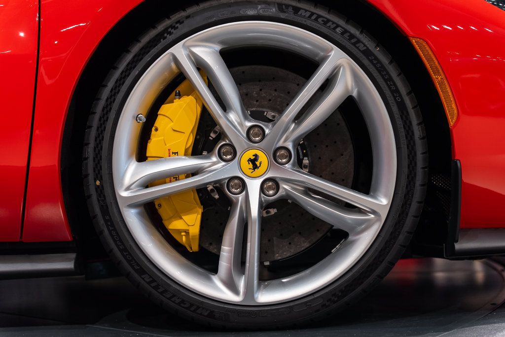Used 2025 Ferrari 296 GTB RWD image 16