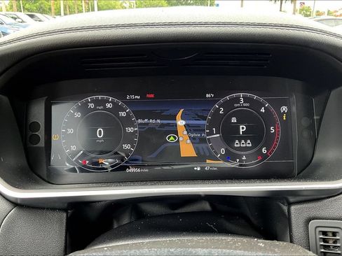 Used 2020 Land Rover Range Rover Sport SE AWD/4WD image 13