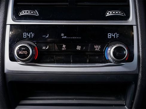 Used 2020 BMW 740i xDrive 740i xDrive image 78