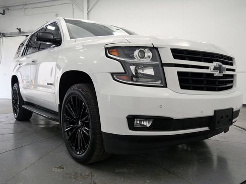 Used 2019 Chevrolet Tahoe Premier w/ RST 6.2L Performance Edition AWD/4WD image 41