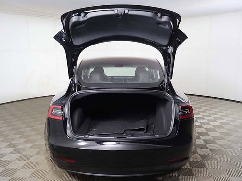 Used 2018 Tesla Model 3 Performance image 17