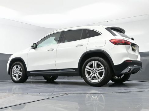 Used 2022 Mercedes-Benz GLA 250 w/ Premium Package Lite image 51