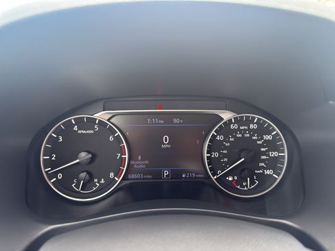 Certified 2022 Nissan Altima 2.5 SV FWD image 17
