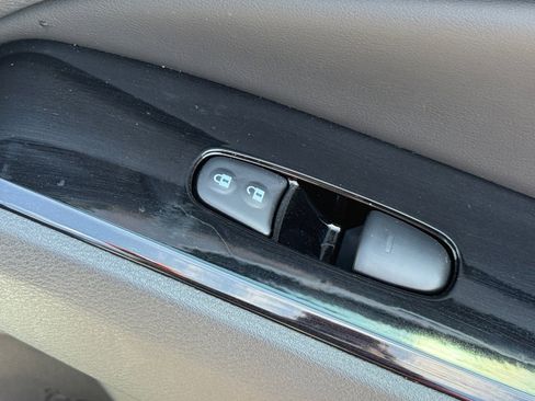 New 2025 Nissan Altima 2.5 SL image 16