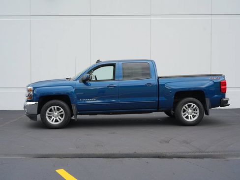 Used 2018 Chevrolet Silverado 1500 LT w/ All Star Edition AWD/4WD image 6